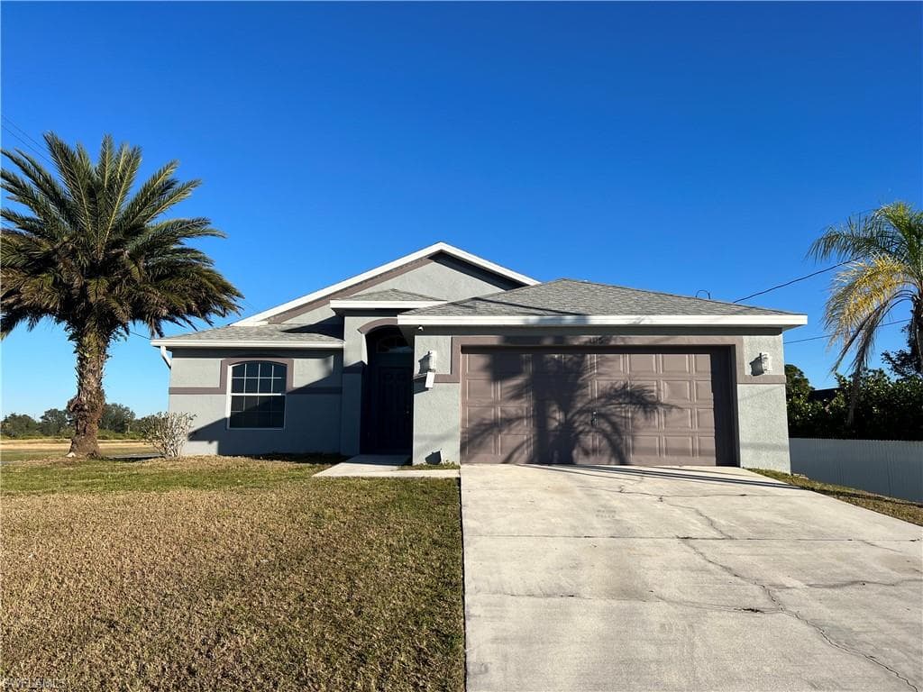 3318 16th ST W LEHIGH ACRES, FL 33971