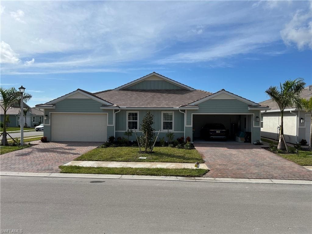 1205 Enbrook LOOP NAPLES, FL 34114