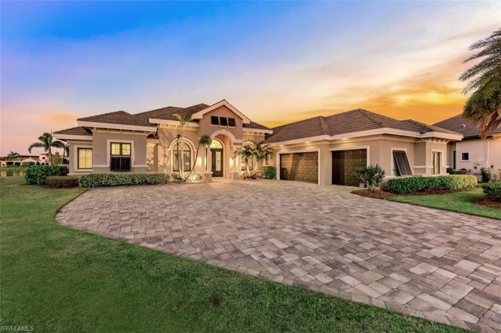 9646 Via Lago WAY FORT MYERS, FL 33912