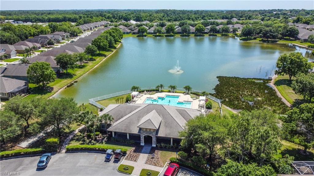7835 Lake James BLVD LAKELAND, FL 33810