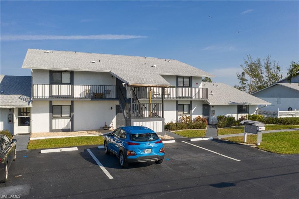 1141 Gleason PKWY 104 CAPE CORAL, FL 33914