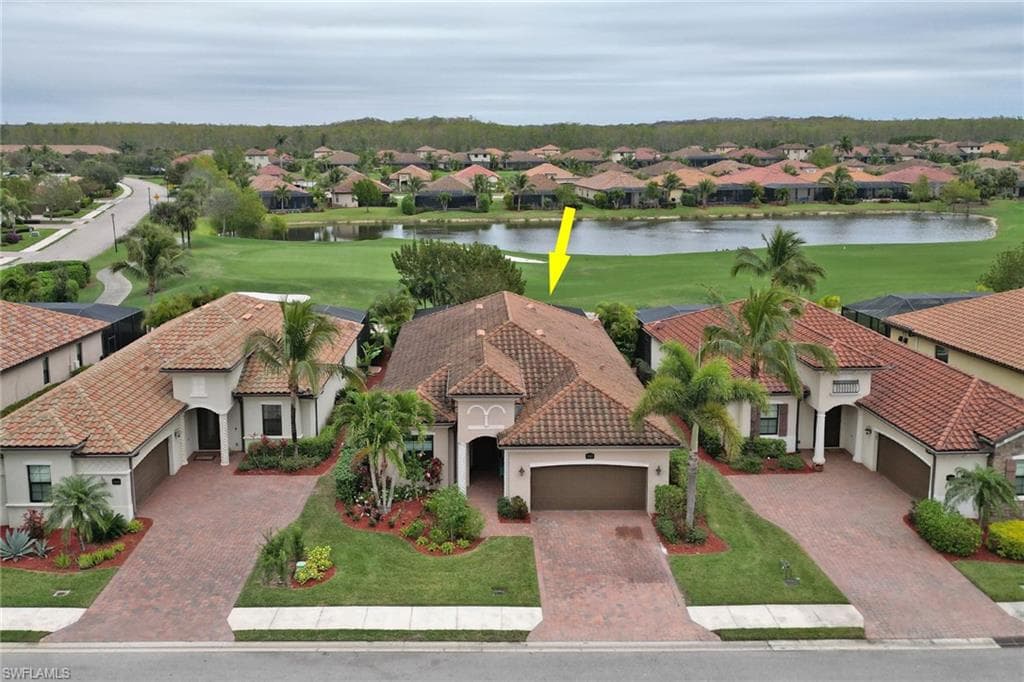 28615 Derry CT BONITA SPRINGS, FL 34135