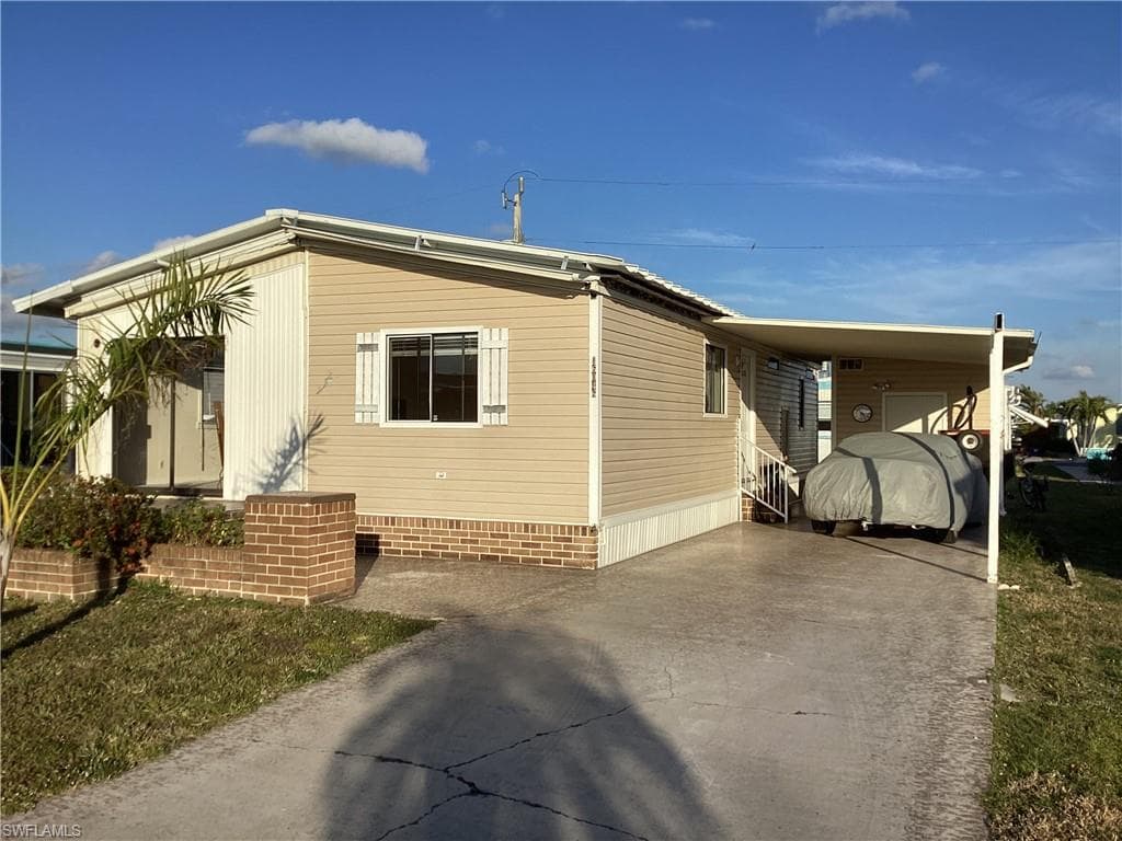 16046 Citron WAY NORTH FORT MYERS, FL 33903