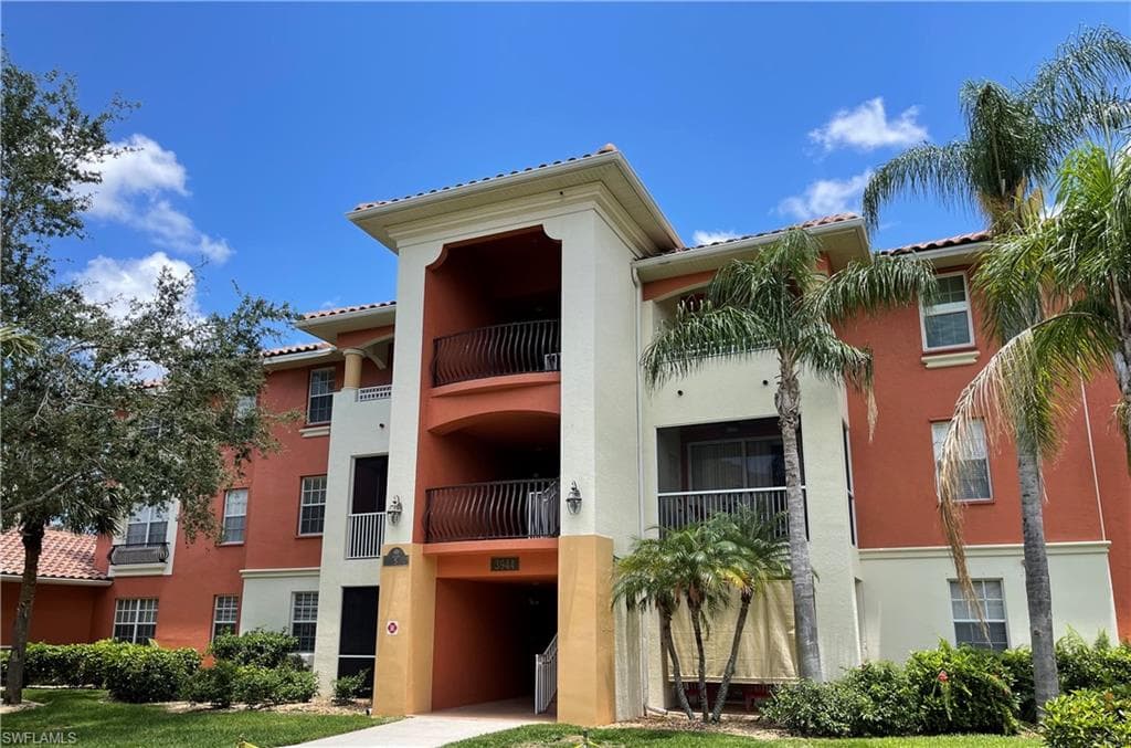 3944 Pomodoro CIR 301 CAPE CORAL, FL 33909