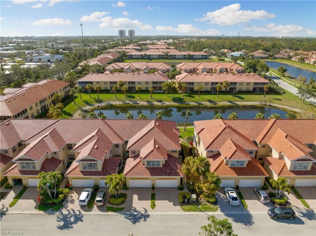 5670 Chelsey LN 204 FORT MYERS, FL 33912