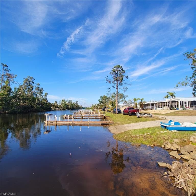 5520 Black Pug DR FORT MYERS, FL 33908