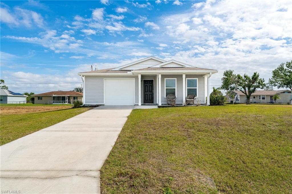 2201 NE 7th AVE CAPE CORAL, FL 33909