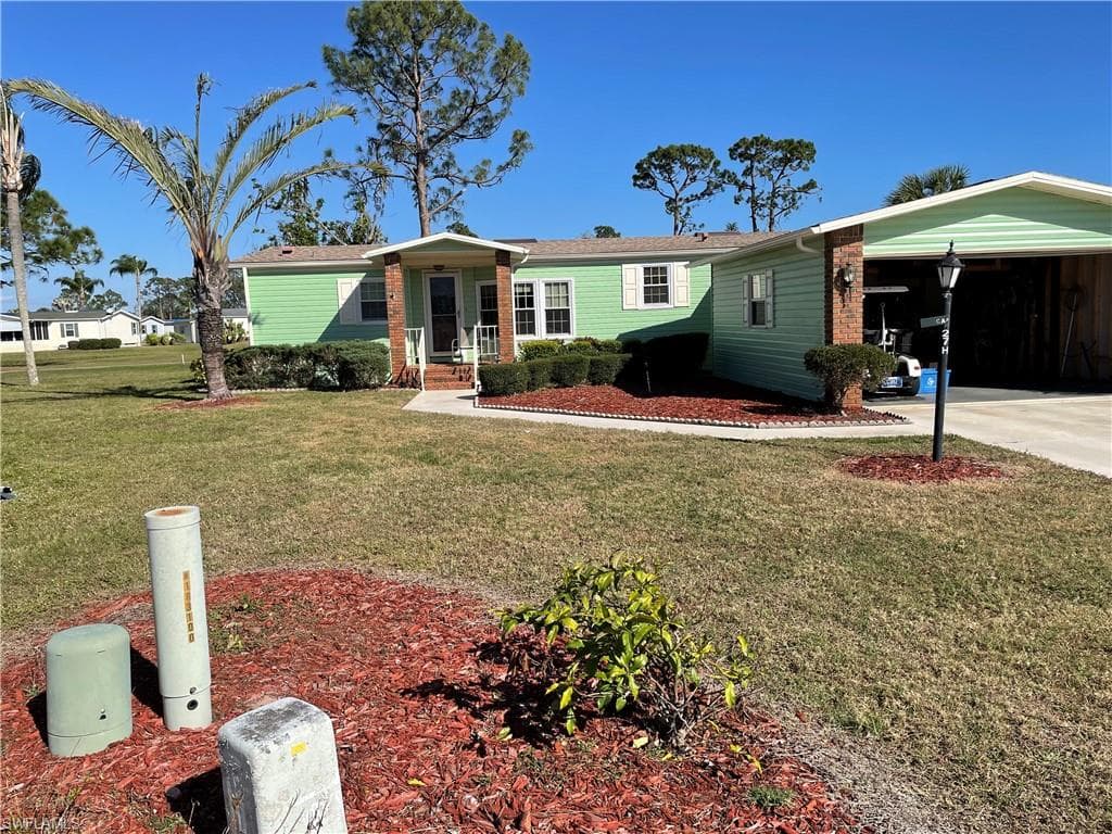 19812 Frenchmans CT NORTH FORT MYERS, FL 33903