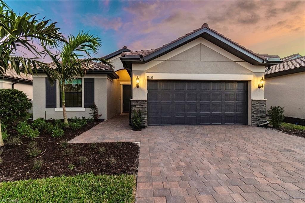 19841 The Place BLVD ESTERO, FL 33928