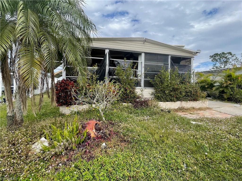 5639 Captain John Smith LOOP NORTH FORT MYERS, FL 33917