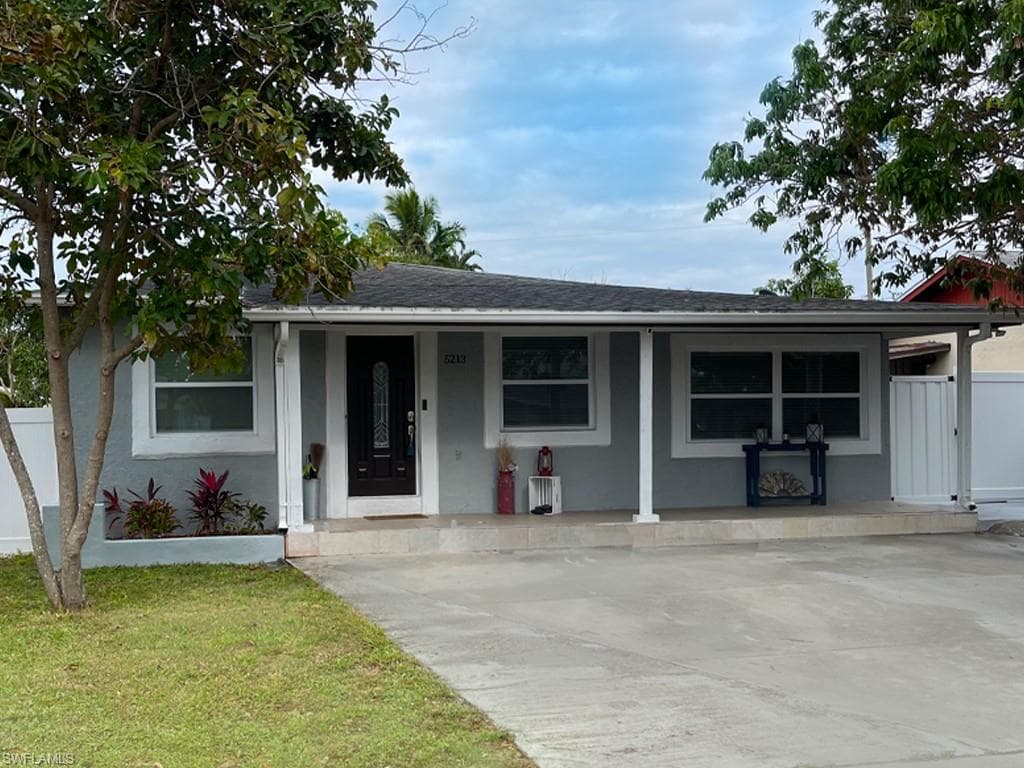 5213 Hardee ST NAPLES, FL 34113