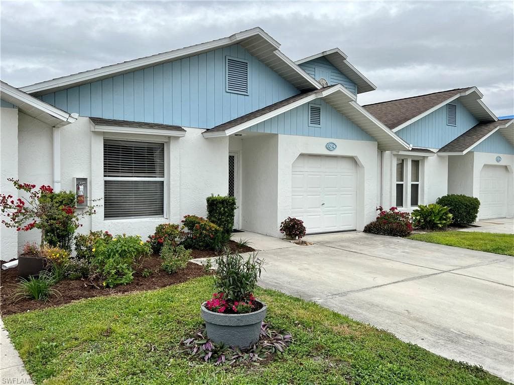 13741 Downing LN 4 FORT MYERS, FL 33919