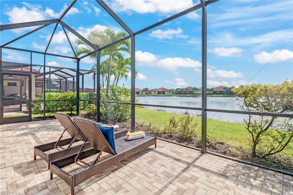 1468 Lucena LN S NAPLES, FL 34113