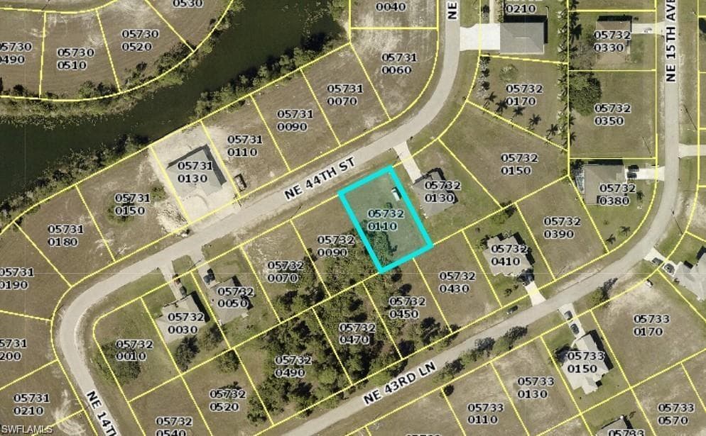 1420 NE 43rd LN CAPE CORAL, FL 33909