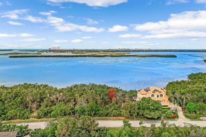 881 Whiskey Creek DR MARCO ISLAND, FL 34145