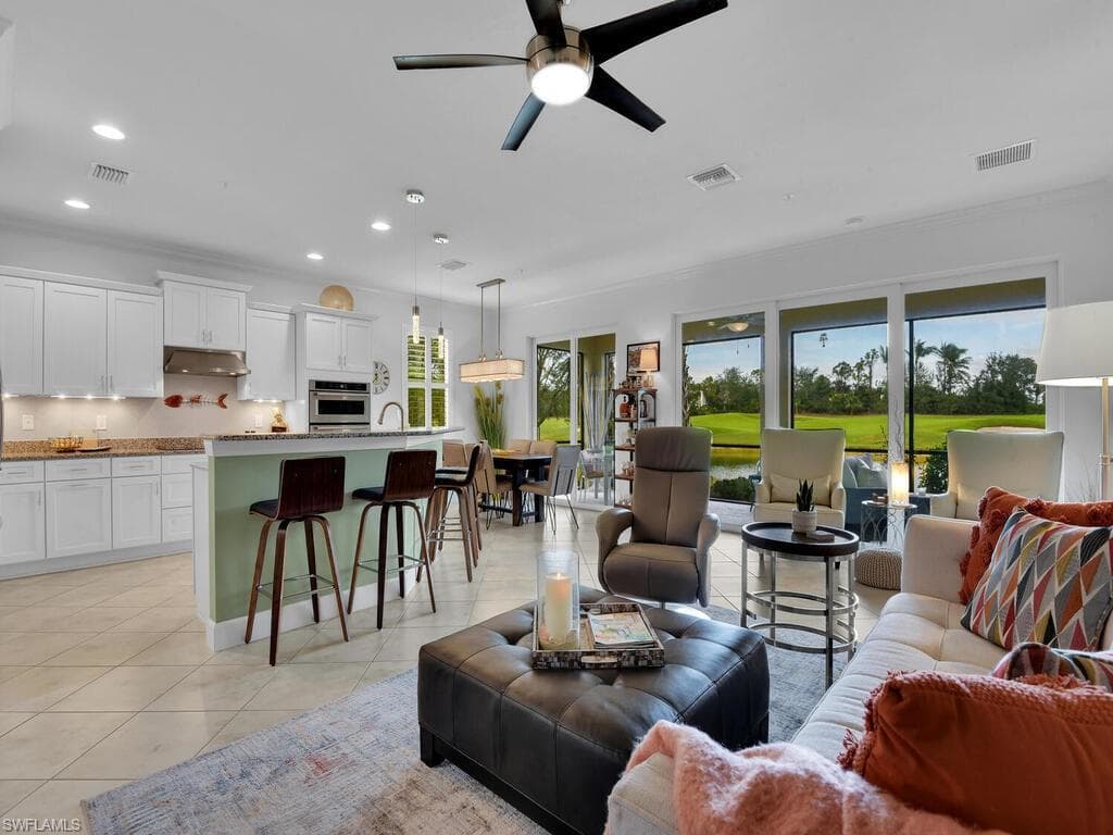 10251 Glastonbury CIR 101 FORT MYERS, FL 33913