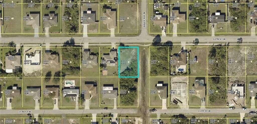 3801 12th ST W LEHIGH ACRES, FL 33971