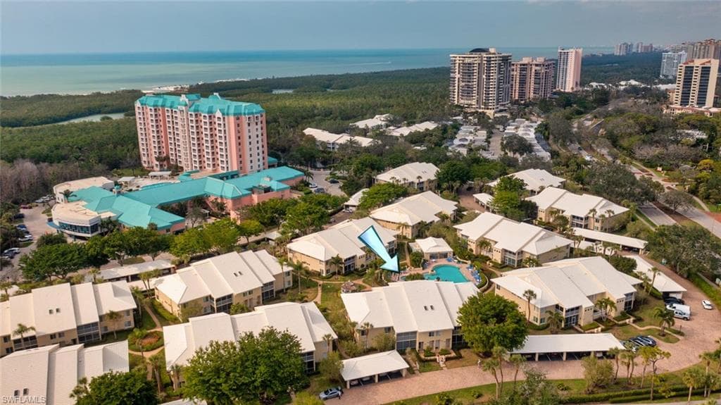 5805 Glencove DR 703 NAPLES, FL 34108