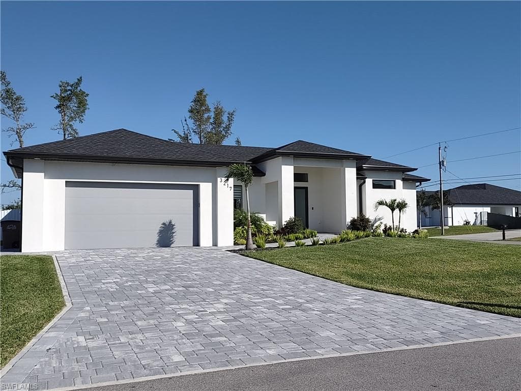 3217 SW 3rd LN CAPE CORAL, FL 33991