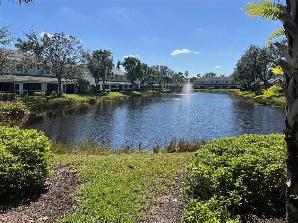 8174 Pacific Beach DR FORT MYERS, FL 33966