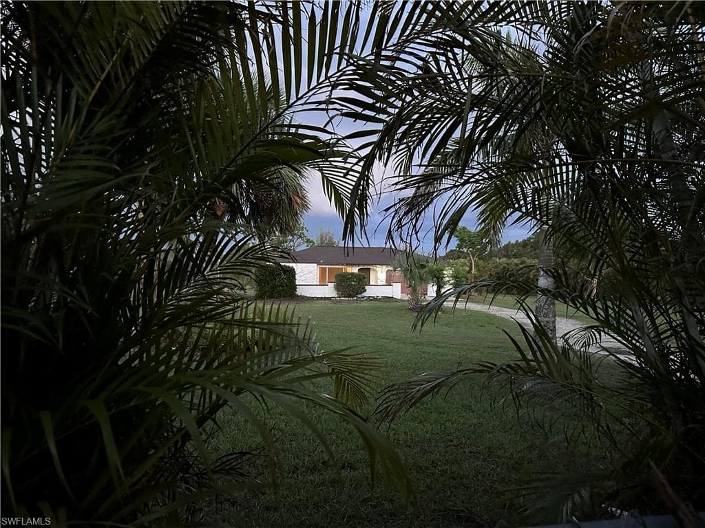 4645 Skates CIR FORT MYERS, FL 33905