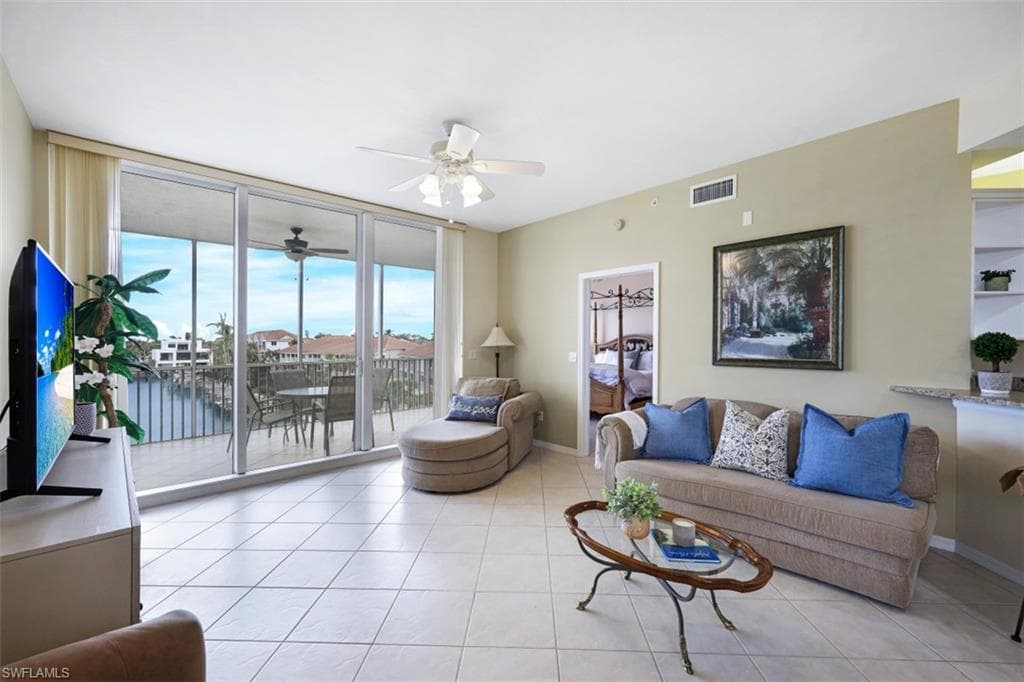 450 Launch CIR 401 NAPLES, FL 34108