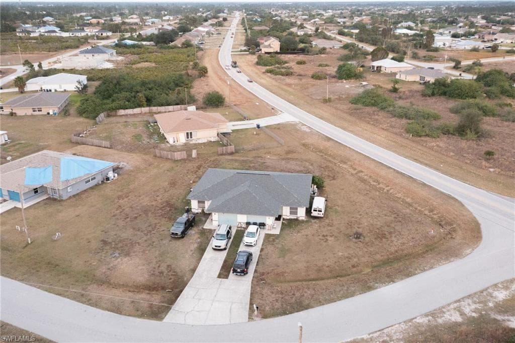 383/385 Paisley AVE LEHIGH ACRES, FL 33974