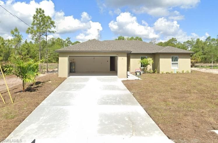 154 Yager CIR FORT MYERS, FL 33913