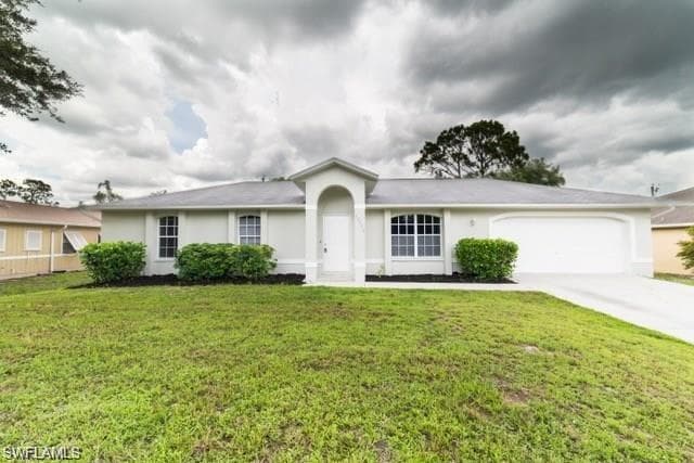 18513 Olive RD FORT MYERS, FL 33967