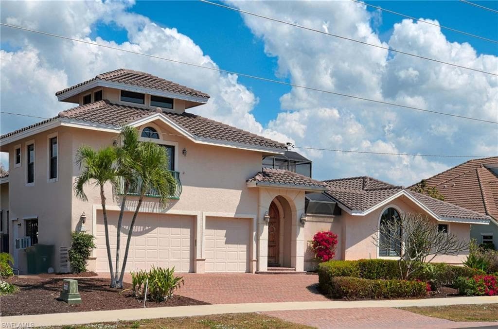 281 Barfield DR MARCO ISLAND, FL 34145