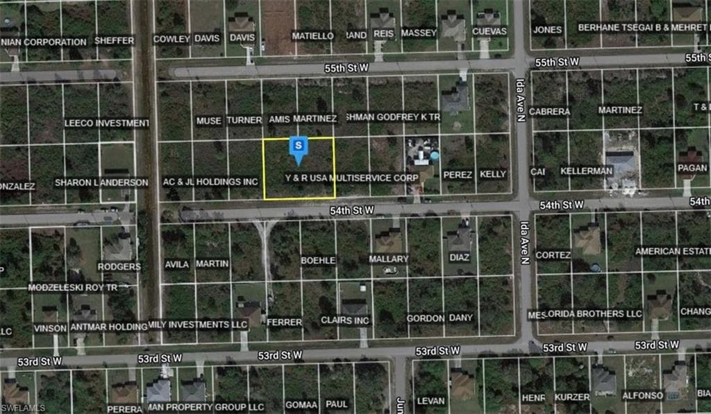 2810 54th ST W LEHIGH ACRES, FL 33971