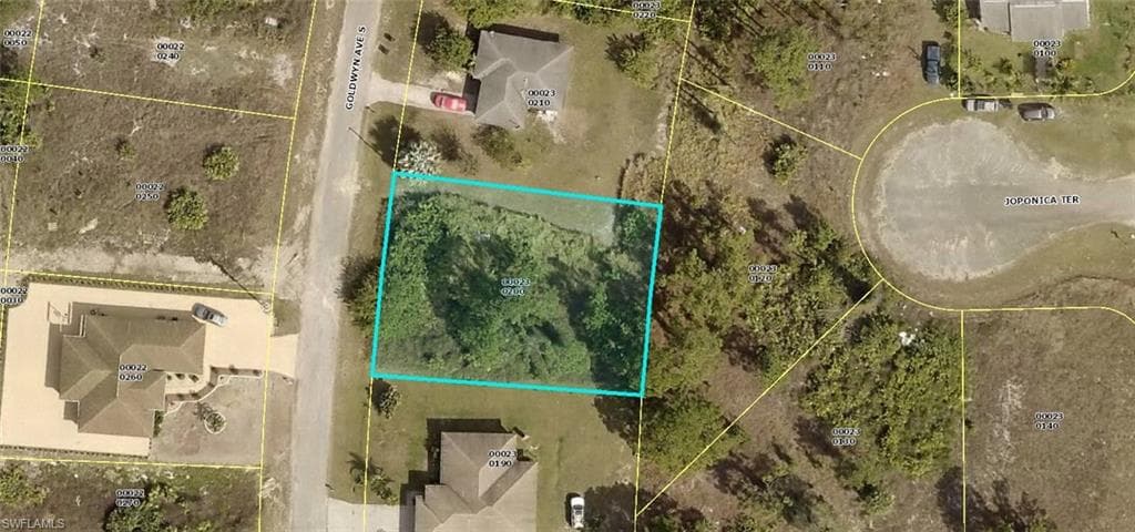 727 Goldwyn AVE S LEHIGH ACRES, FL 33974