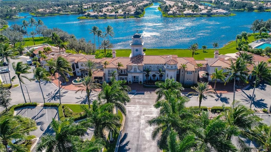 4681 Rio Poco CT NAPLES, FL 34109