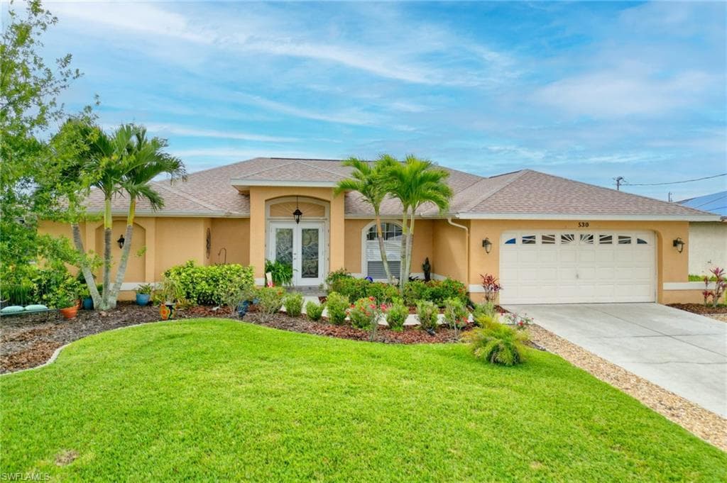530 SE 1st TER CAPE CORAL, FL 33990
