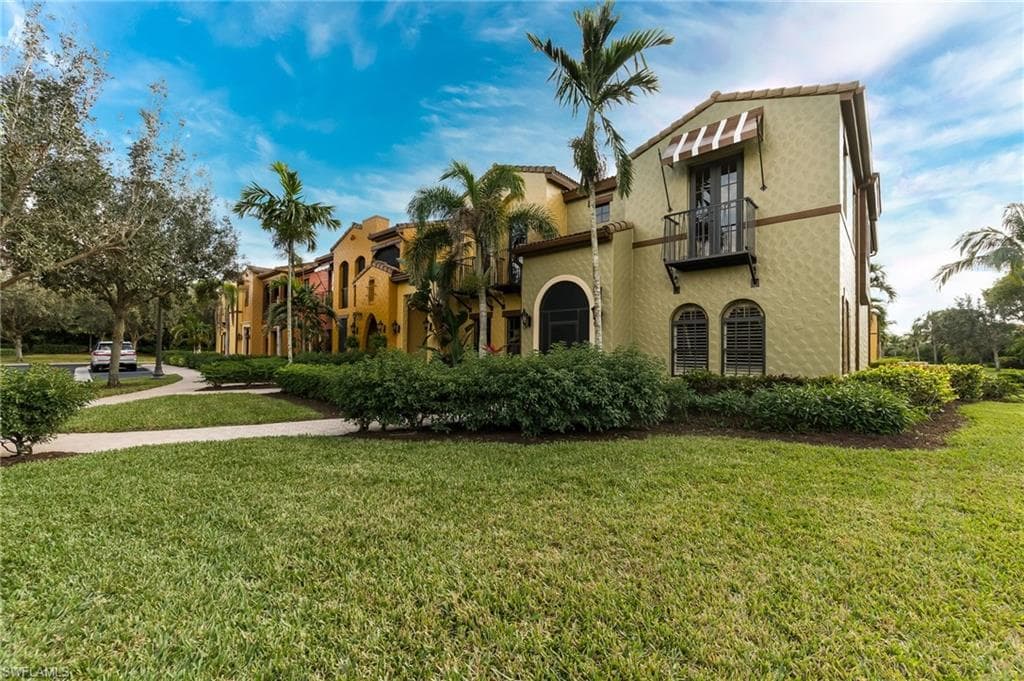 9147 Delano ST 96-5 NAPLES, FL 34113