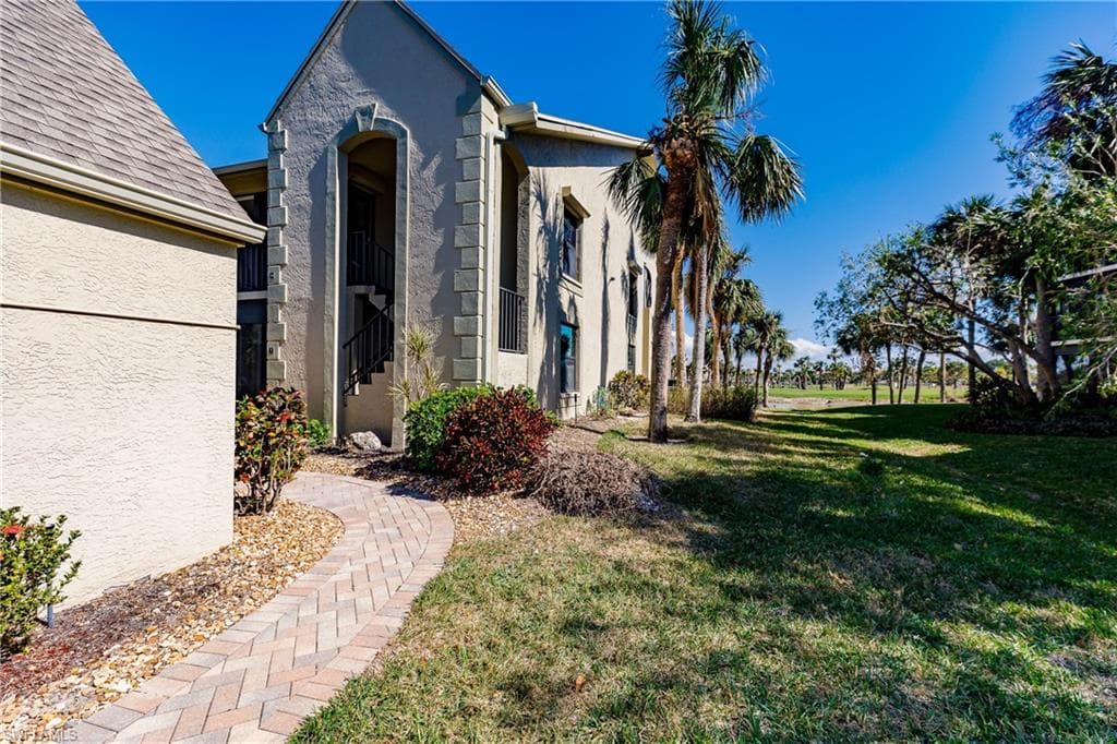 12561 Kelly Sands WAY 14 FORT MYERS, FL 33908