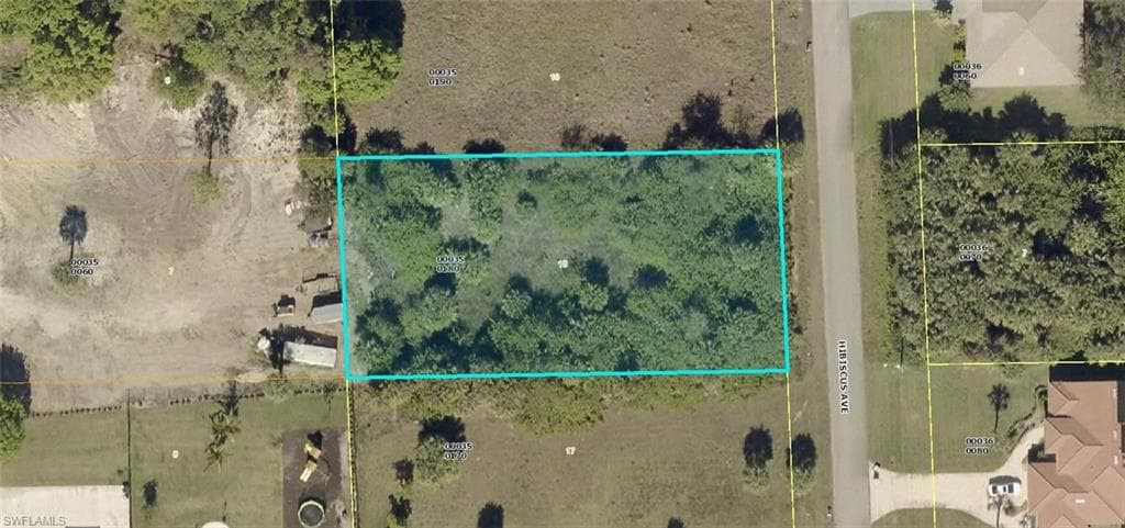 611 Hibiscus AVE LEHIGH ACRES, FL 33972