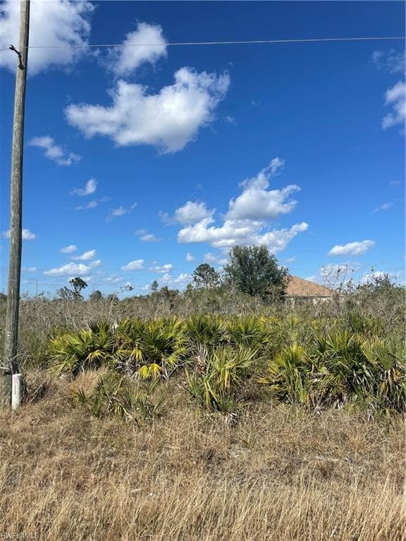 2812 66th ST W LEHIGH ACRES, FL 33971