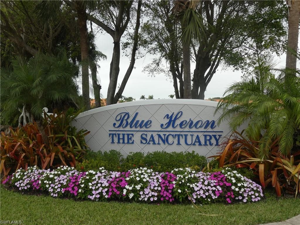 7831 Regal Heron CIR 101 NAPLES, FL 34104