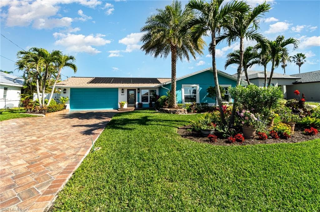 4531 Pelican BLVD CAPE CORAL, FL 33914