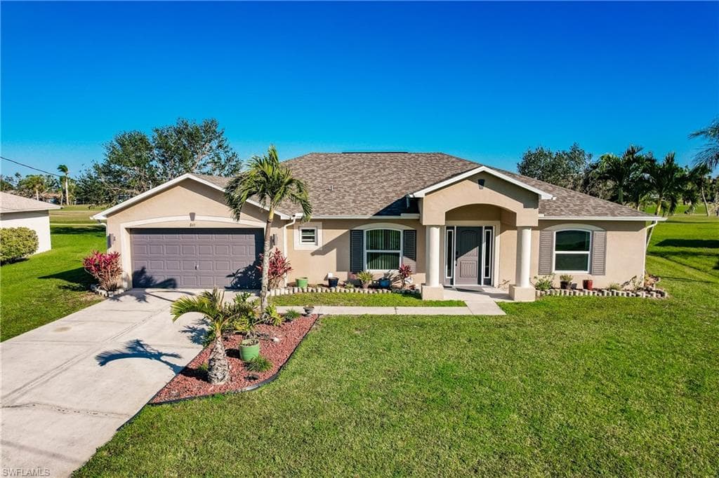 845 3rd PL CAPE CORAL, FL 33990