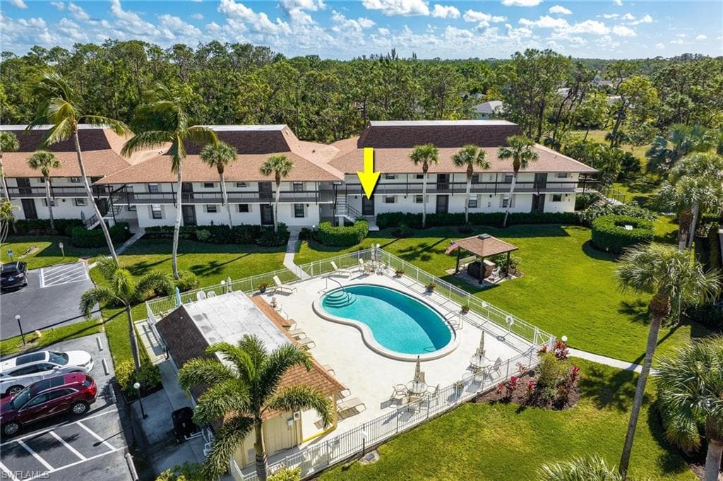 25398 Golf Lake CIR 106 BONITA SPRINGS, FL 34135
