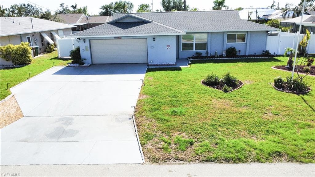 1210 SE 29th TER CAPE CORAL, FL 33904