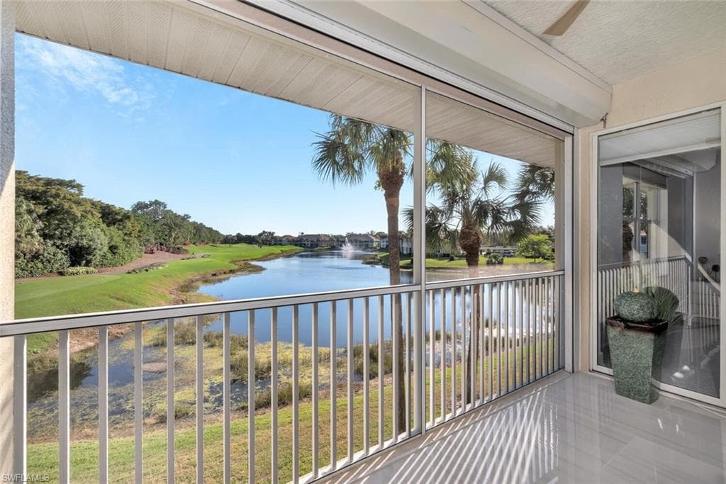 2350 Carrington CT 7-202 NAPLES, FL 34109