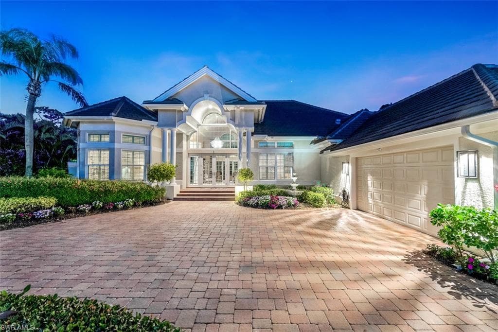3360 Creekview DR BONITA SPRINGS, FL 34134