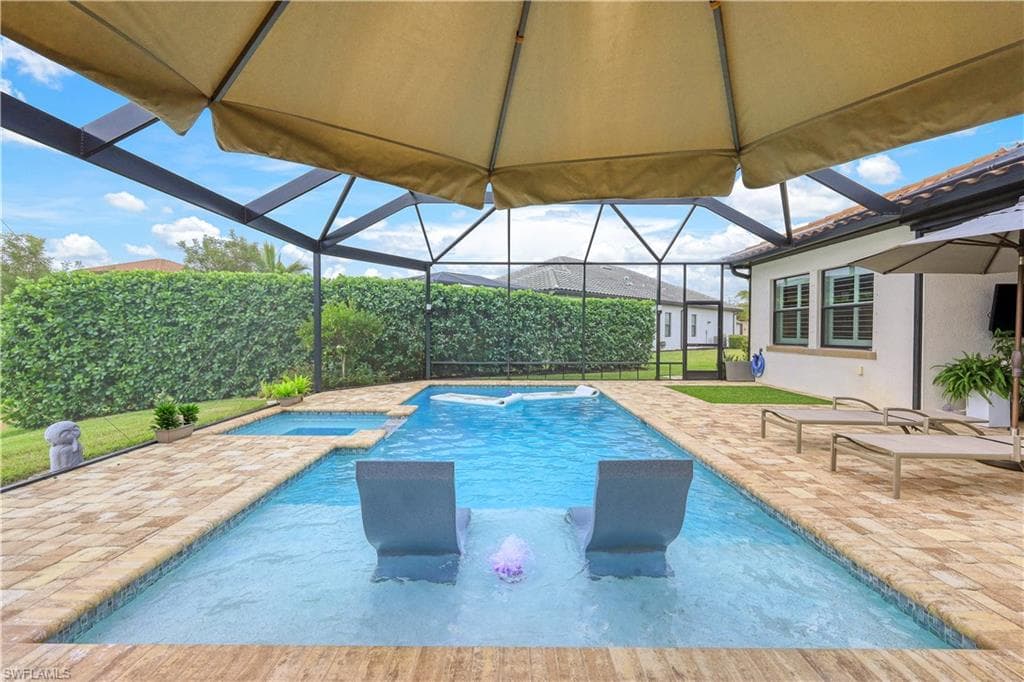 1932 Mustique ST NAPLES, FL 34120