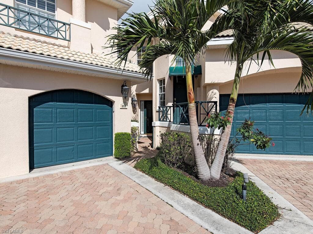 6855 San Marino DR 205C NAPLES, FL 34108