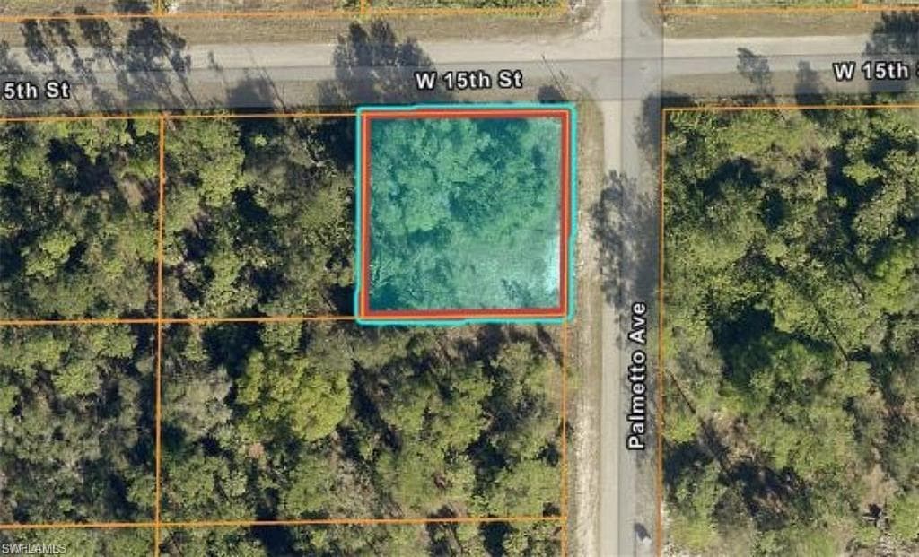 901 W 15th ST LEHIGH ACRES, FL 33972