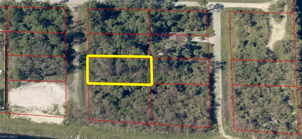 1302 Beth AVE N LEHIGH ACRES, FL 33971