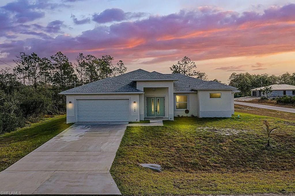 500 Wells AVE LEHIGH ACRES, FL 33972